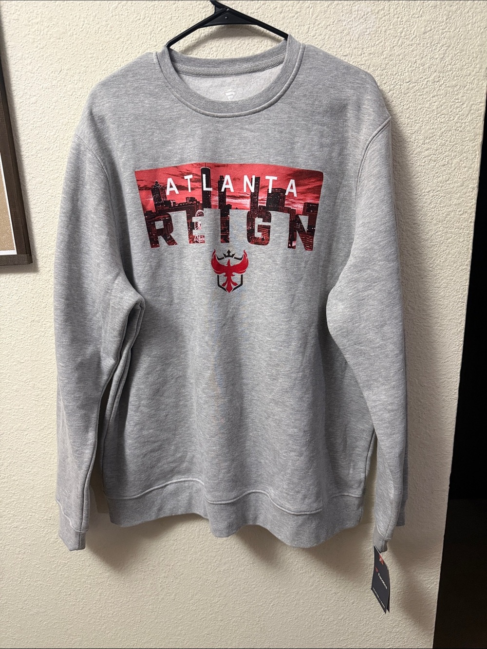Fanatics Gray Atlanta Reign Pullover with Red Graphic